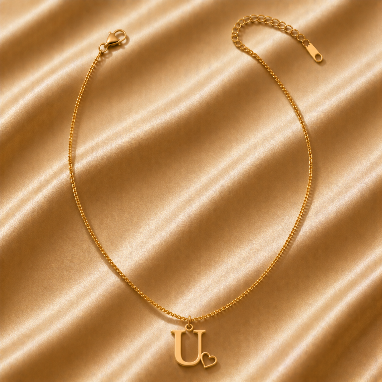 Collier Initiale Amour — Lettre et Cœur Dorés