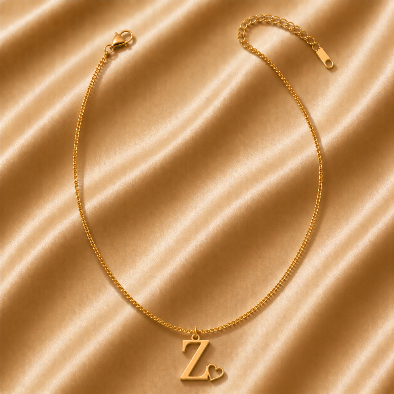 Collier Initiale Amour — Lettre et Cœur Dorés