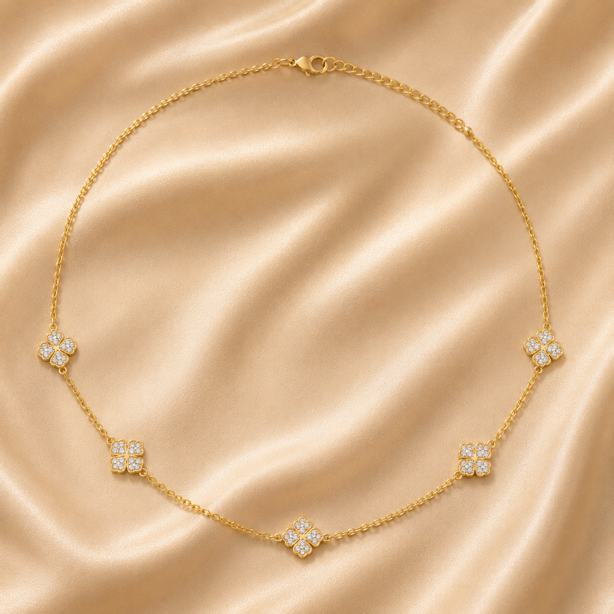 Collier Trèfle Éclat — Zircons Dorés
