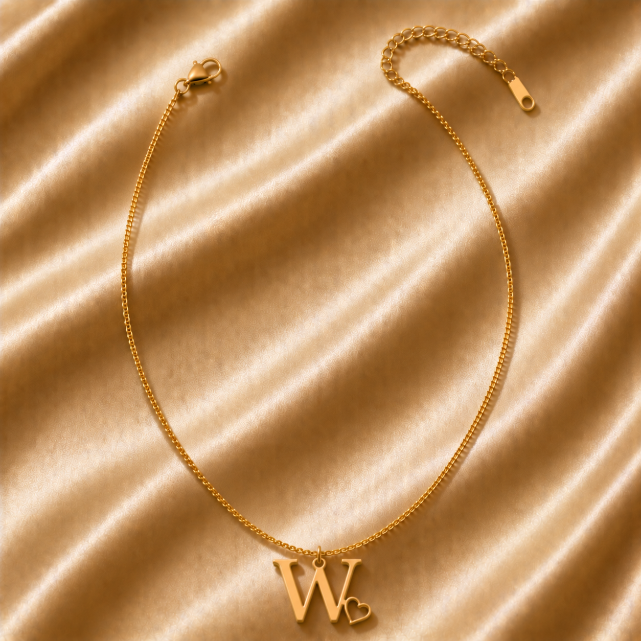 Collier Initiale Amour — Lettre et Cœur Dorés