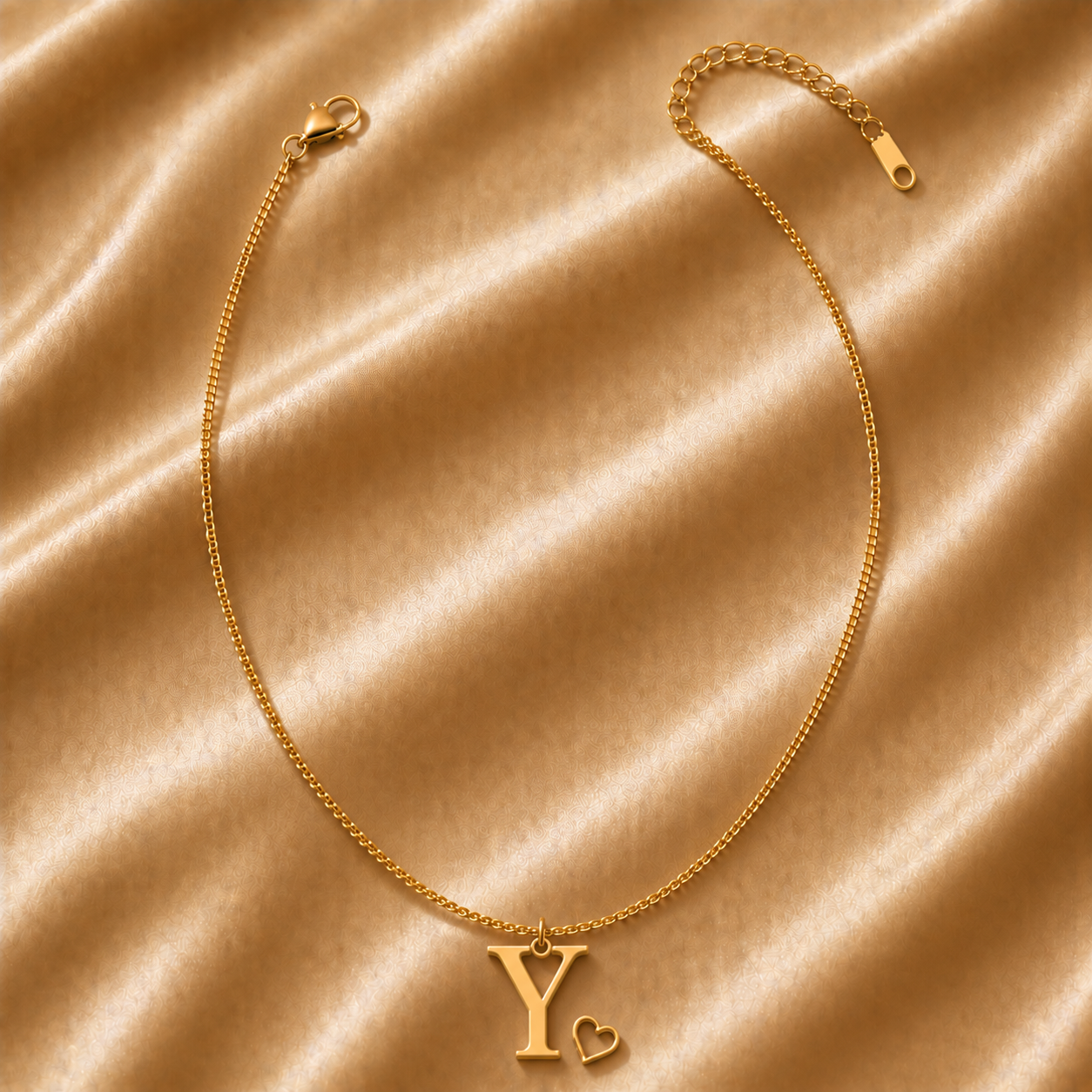 Collier Initiale Amour — Lettre et Cœur Dorés